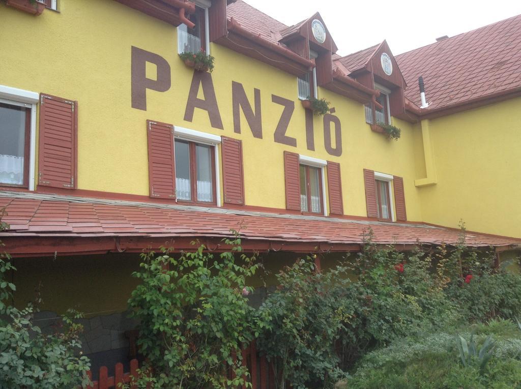 Sos Borhaz Panzio Hotel Mád Екстериор снимка